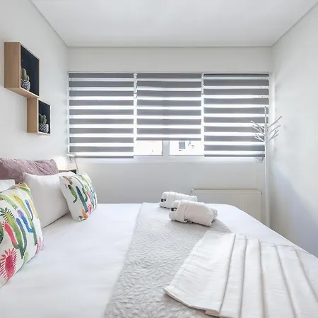 Elegant With Balcony By Cloudkeys Apartment Athens